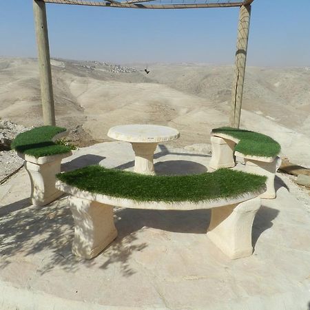 Desert View Suite Kfar Adumim Bagian luar foto